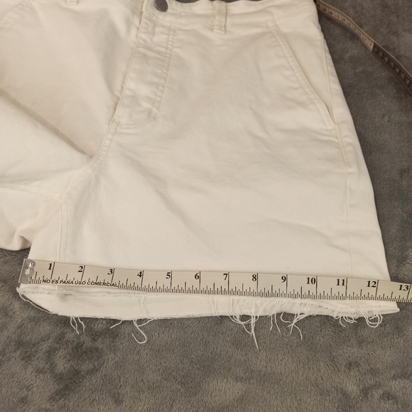 Everlane Moms Premium Button Fly Denim Jean Shorts Cut Off Wome Size 14 - Picture 14 of 16